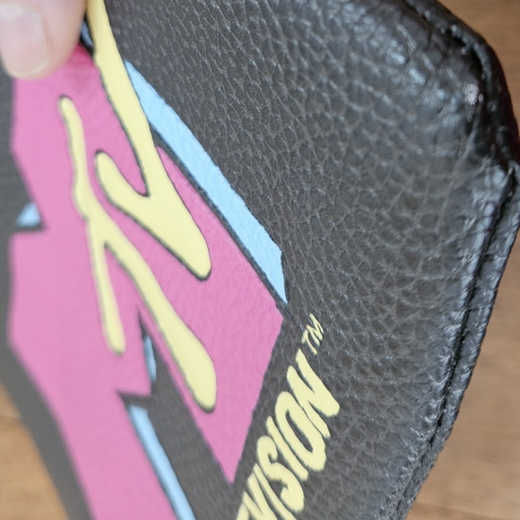 Wristlet MTV Music Television W/strap - Picture 3 of 7